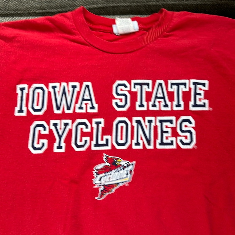 Official Collegiate Iowa State Cyclones Boys Red Short Sleeve T-Shirt Size 10